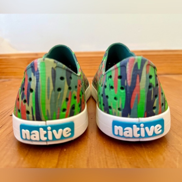 Native Jefferson Child Shoe | Size 6 (Big Kid) - Picture 5 of 6
